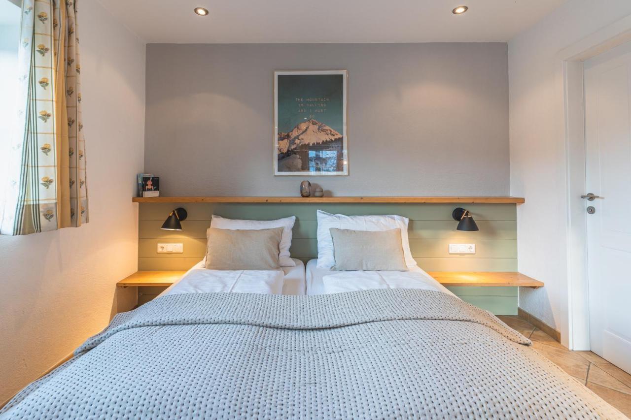 Dorfchalets & Apartments - Authentic Experience In Centre Of Kaprun Including Tauernspa And Summercard Eksteriør bilde