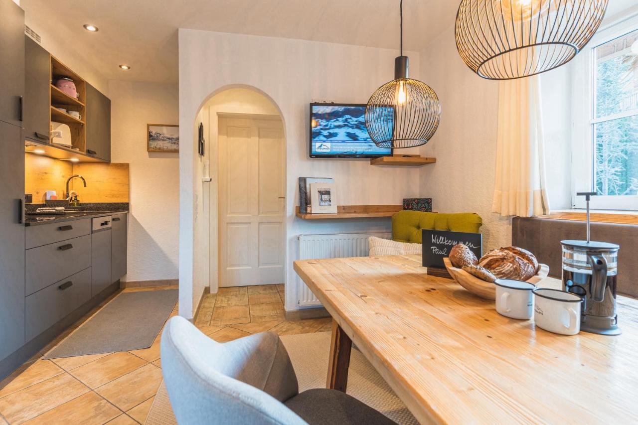 Dorfchalets & Apartments - Authentic Experience In Centre Of Kaprun Including Tauernspa And Summercard Eksteriør bilde