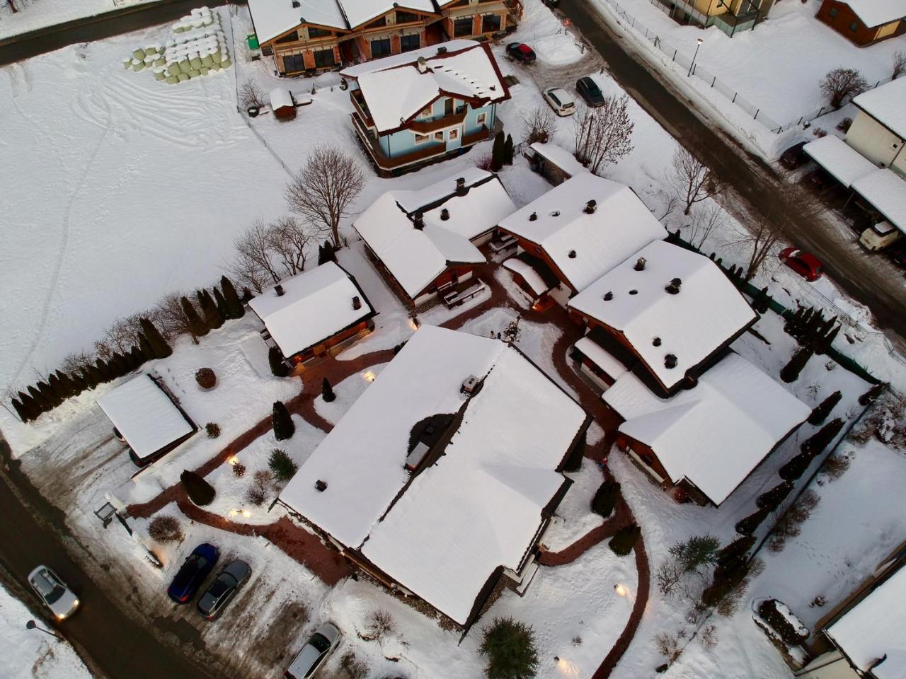 Dorfchalets & Apartments - Authentic Experience In Centre Of Kaprun Including Tauernspa And Summercard Eksteriør bilde